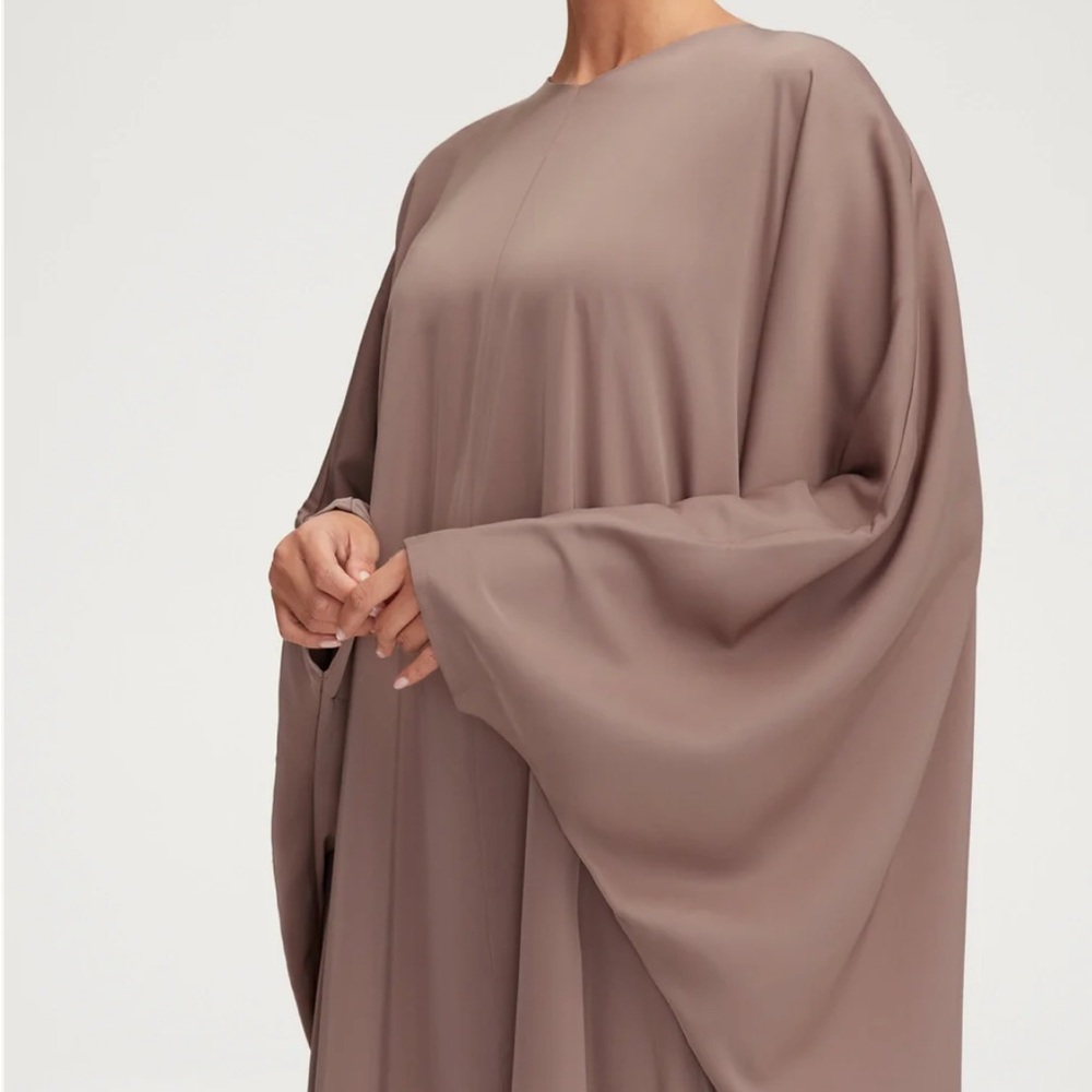 Brand New Satin Kaftan / Abaya (XL/ 58”) - Picture 5 of 8